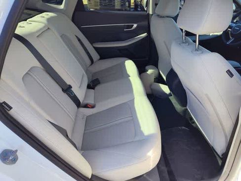 New 2026 Hyundai Sonata SEL FWD image 18