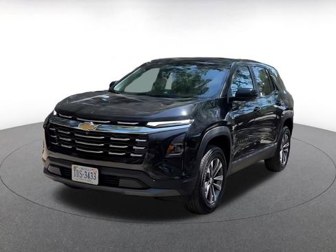 Used 2025 Chevrolet Equinox LT FWD image 7
