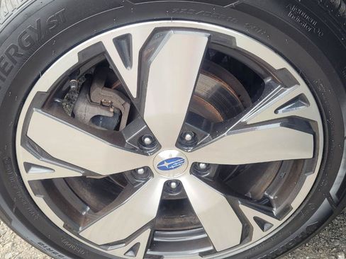 Used 2019 Subaru Forester Touring w/ Popular Package #3 AWD/4WD image 46