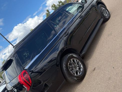 Used 2025 Ford Expedition Max Active RWD image 6
