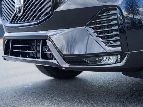 New 2026 Volvo XC60 B5 Plus w/ Protection Package Premier image 15