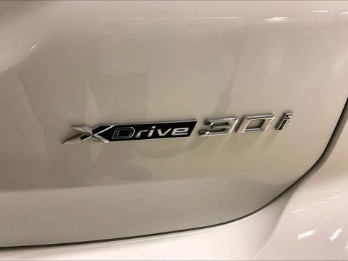 Certified 2023 BMW X3 xDrive30i w/ Convenience Package image 9