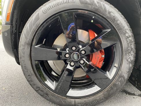 Used 2024 Land Rover Defender 130 X image 42