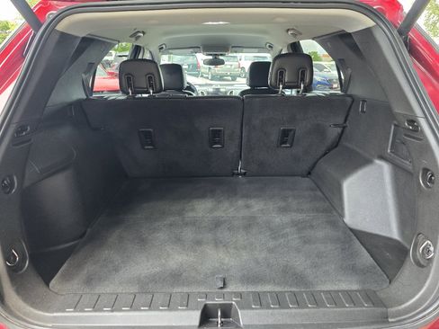 Used 2019 Chevrolet Equinox Premier image 16