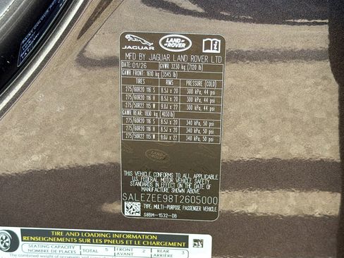 New 2026 Land Rover Defender 110 OCTA image 42