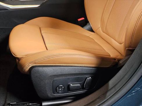 New 2026 BMW 330i xDrive Sedan w/ Premium Package image 4