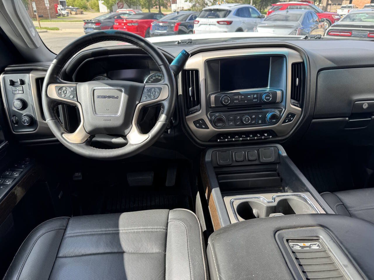 Used 2019 GMC Sierra 3500 Denali w/ Duramax Plus Package AWD/4WD image 10