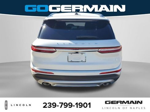 New 2026 Lincoln Corsair Premiere image 9