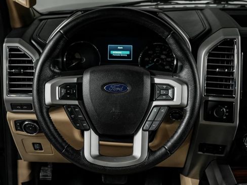 Used 2015 Ford F150 Lariat AWD/4WD image 16