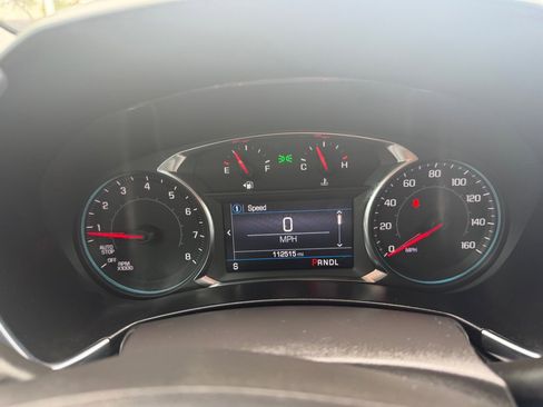 Used 2023 Chevrolet Equinox LT FWD image 30
