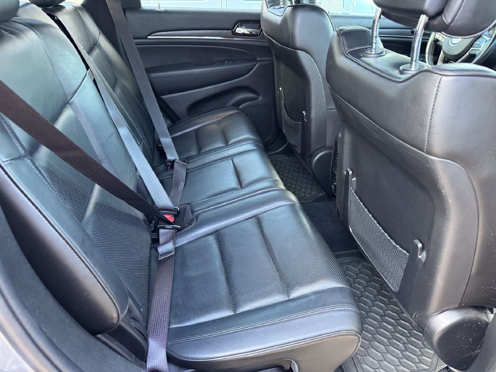 Used 2021 Jeep Grand Cherokee Overland AWD/4WD image 4