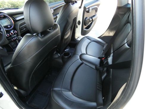 Used 2017 MINI Cooper S image 35