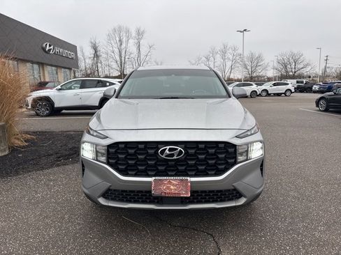 Used 2021 Hyundai Santa Fe SE image 3