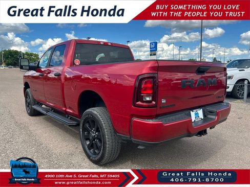 Used 2026 RAM 2500 Big Horn AWD/4WD image 5