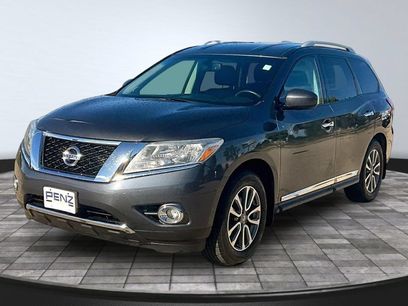 Used 2014 Nissan Pathfinder SL w/ SL Tech Package