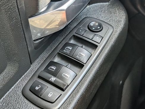 Used 2021 RAM 2500 Laramie AWD/4WD image 13