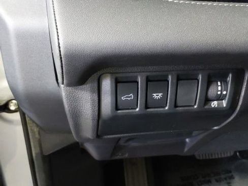 Certified 2023 Subaru Ascent Limited w/ Technology Package AWD/4WD image 20