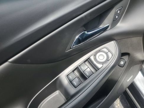 Used 2019 Chevrolet Volt Premier w/ Driver Confidence II Package FWD image 13