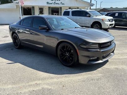 Used 2017 Dodge Charger R/T w/ Blacktop Package