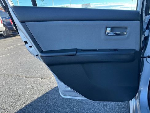 Used 2012 Nissan Sentra 2.0 SR w/ Special Edition Pkg image 17