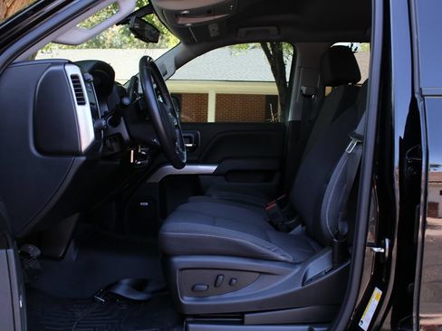Used 2018 Chevrolet Silverado 1500 LT w/ All Star Edition RWD image 7