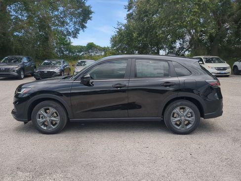 New 2026 Honda HR-V LX image 3