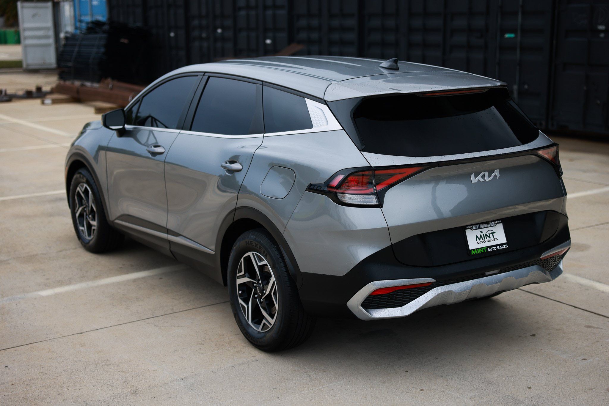 Used 2023 Kia Sportage LX FWD image 8