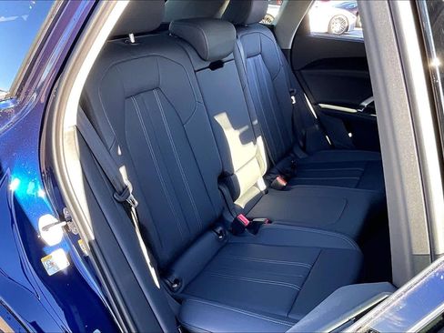 Certified 2025 Audi Q5 Prestige image 18