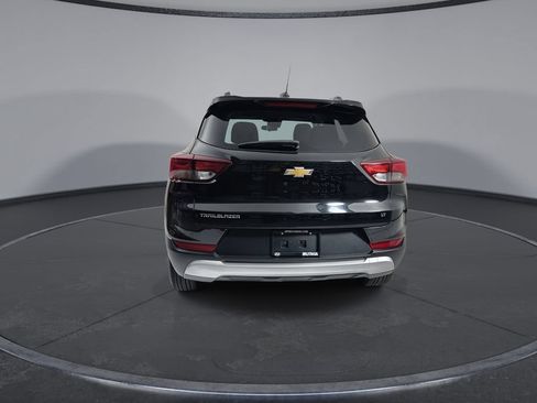 Used 2025 Chevrolet TrailBlazer LT FWD image 7