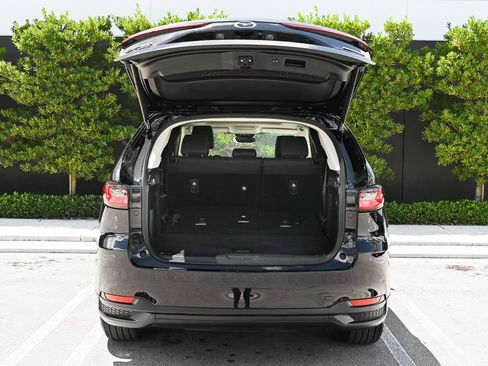 Used 2025 MAZDA CX-90 3.3 Turbo w/ Preferred Package image 9