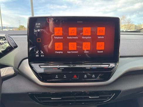 Certified 2023 Volkswagen ID.4 Pro S Plus image 18