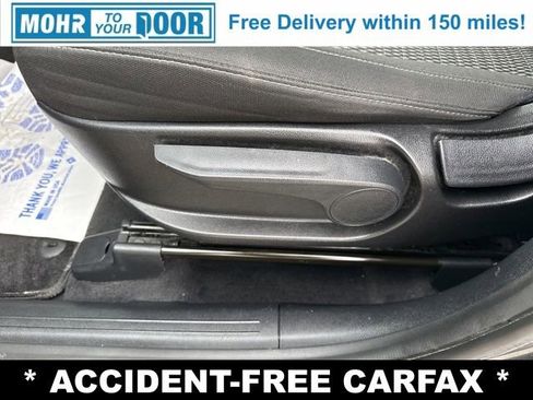 Used 2021 Kia Sorento LX image 11