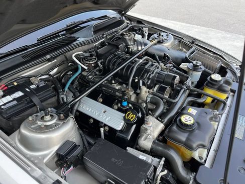 Used 2008 Ford Mustang Shelby GT500 RWD image 30