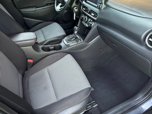 Used 2020 Hyundai Kona SE AWD/4WD image 44
