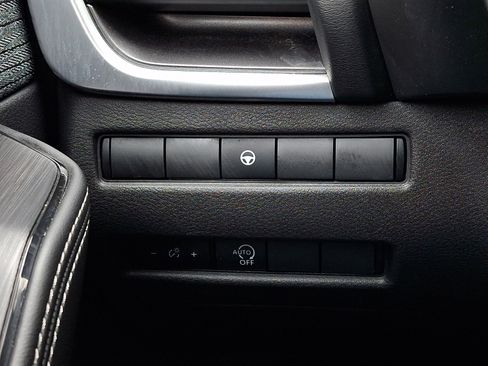 Certified 2023 Nissan Rogue SV AWD/4WD image 26