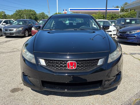 Used 2010 Honda Accord LX-S image 2
