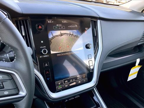 Certified 2025 Subaru Outback Premium image 14