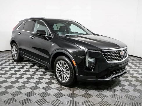 Used 2024 Cadillac XT4 Premium Luxury AWD/4WD image 1