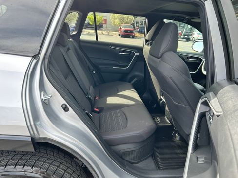 Certified 2024 Toyota RAV4 SE w/ Convenience Package image 25