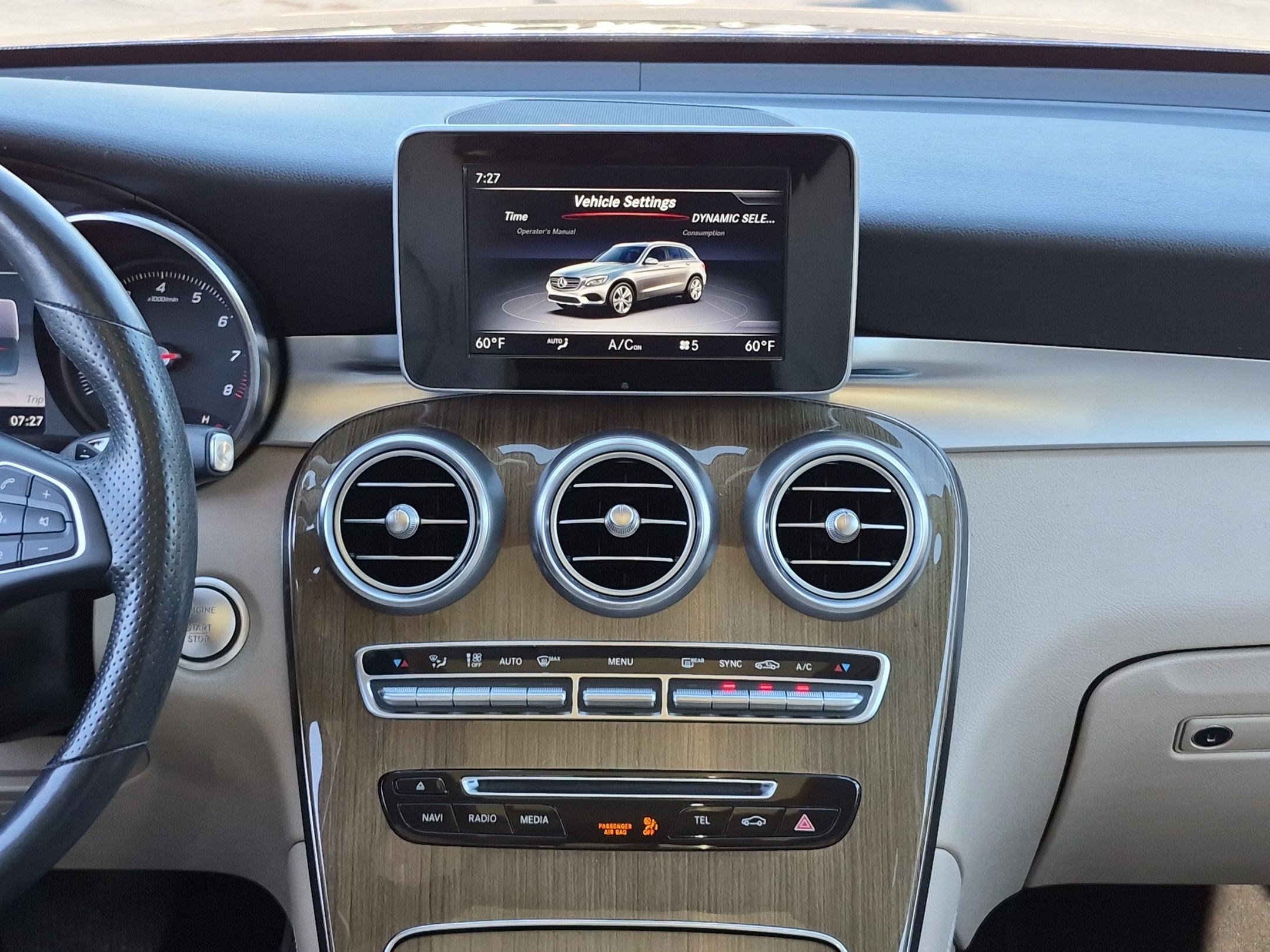 Certified 2019 Mercedes-Benz GLC 300 4MATIC image 18