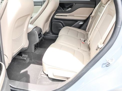 Used 2024 Lincoln Corsair AWD w/ Equipment Group 101A image 31