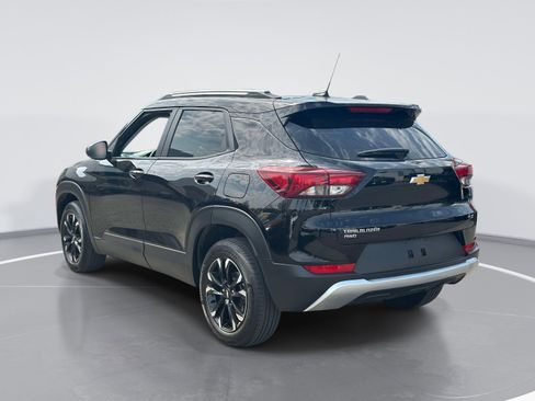 Used 2023 Chevrolet TrailBlazer LT AWD/4WD image 4