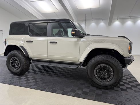 New 2025 Ford Bronco Raptor image 1