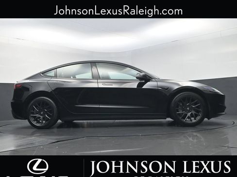 Used 2024 Tesla Model 3 Long Range AWD/4WD image 18