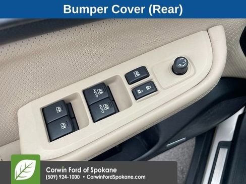 Used 2016 Subaru Outback 3.6R Limited image 23