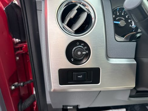 Used 2012 Ford F150 Platinum AWD/4WD image 18