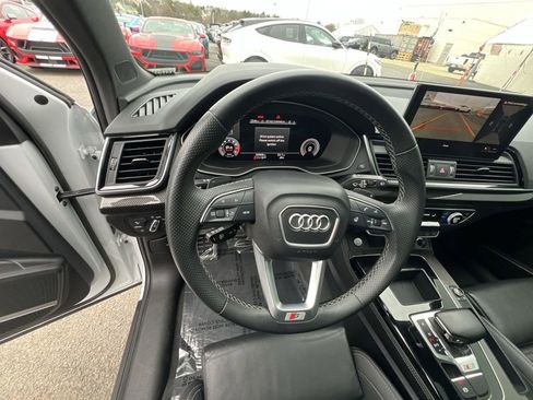 Used 2023 Audi SQ5 Premium Plus w/ Premium Plus Package AWD/4WD image 16