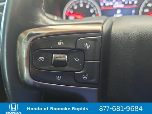 Used 2019 Chevrolet Silverado 1500 High Country w/ Technology Package AWD/4WD image 25