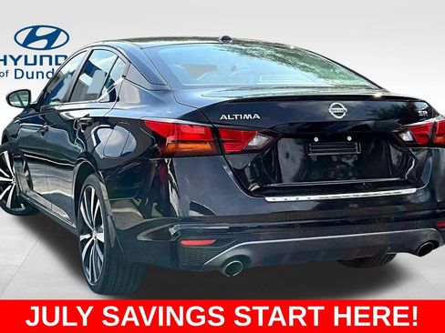 Used 2021 Nissan Altima 2.5 SR FWD image 5