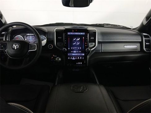 Used 2025 RAM 1500 Laramie image 16